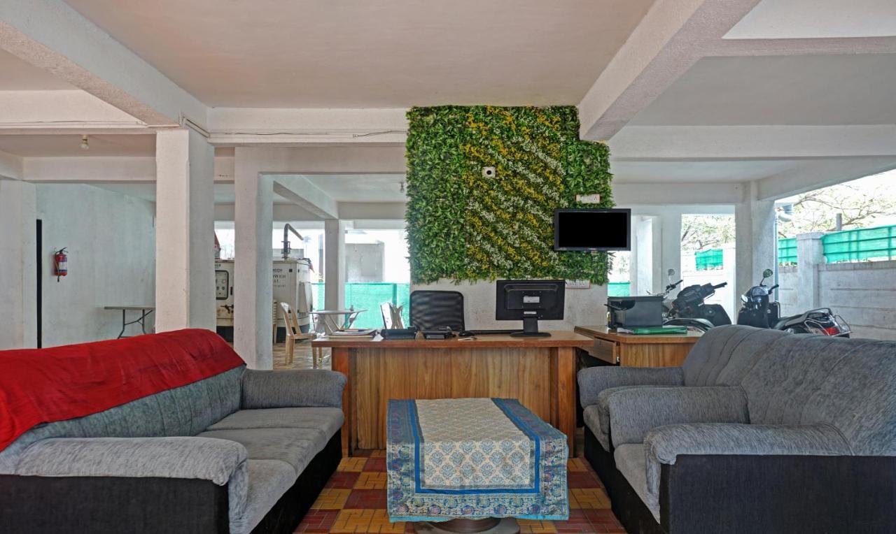 Itsy Hotels Ay Plus Hotels Kharadi Kültér fotó